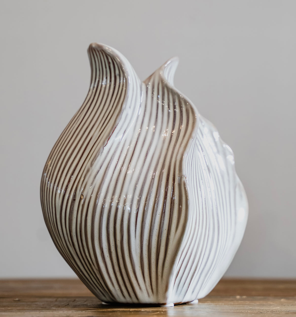 Bibury Ribbed Ceramic Vase